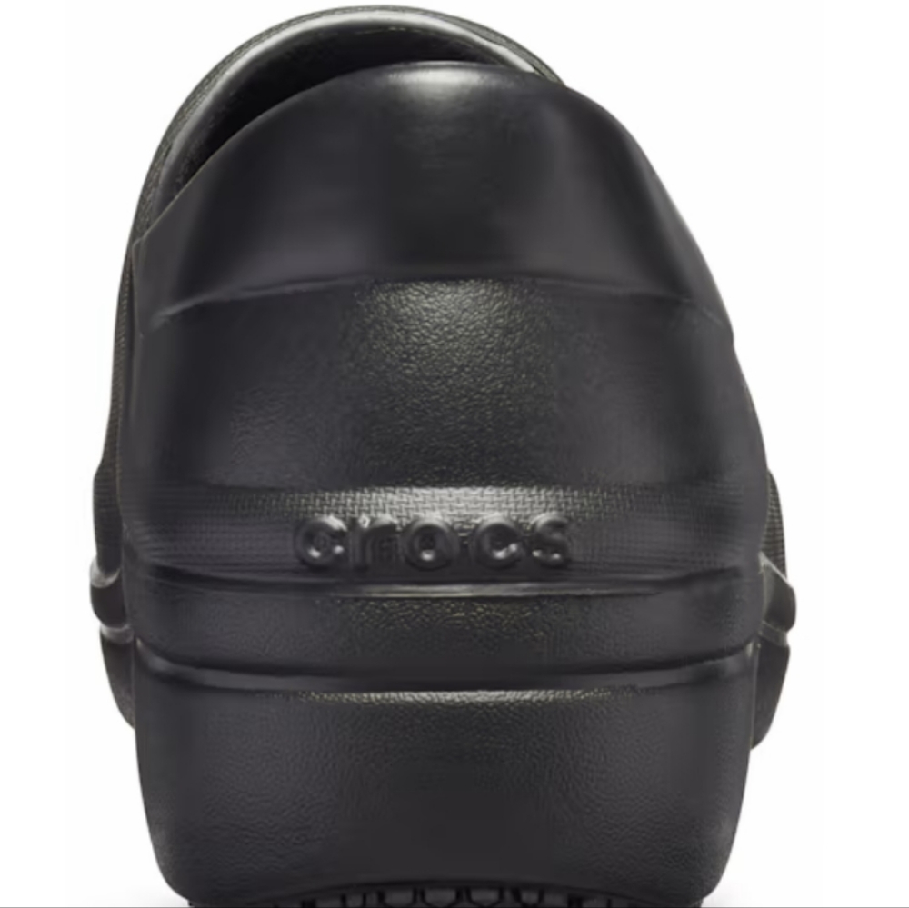 Crocs 9 - Picture 3 of 3